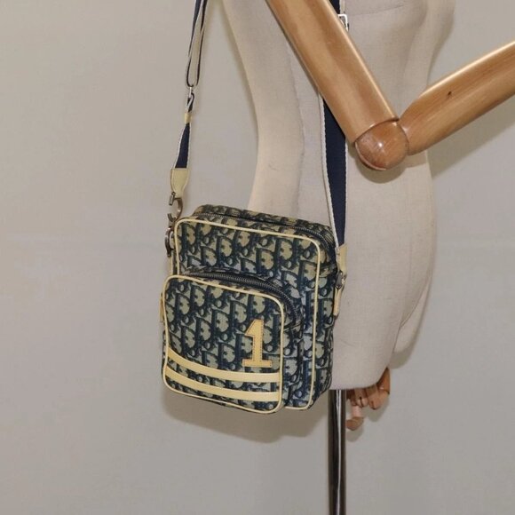 Christian Dior Trotter Canvas Shoulder Bag Navy Gold Auth BD2276 - Picture 3 of 16
